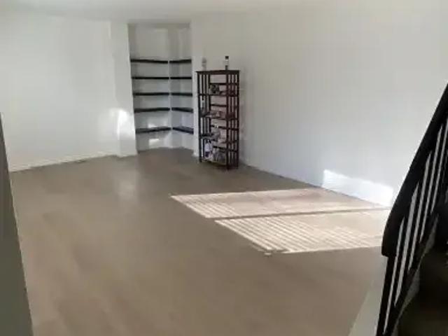 Condo for rent in Riverbend Community, Edmonton