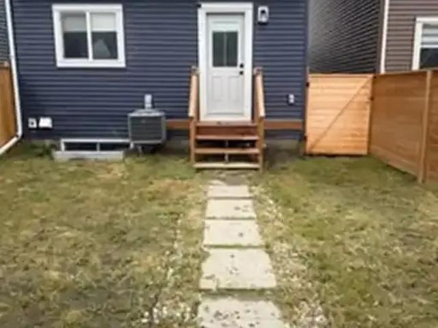 House for rent in Cobblestone Creek, Airdrie