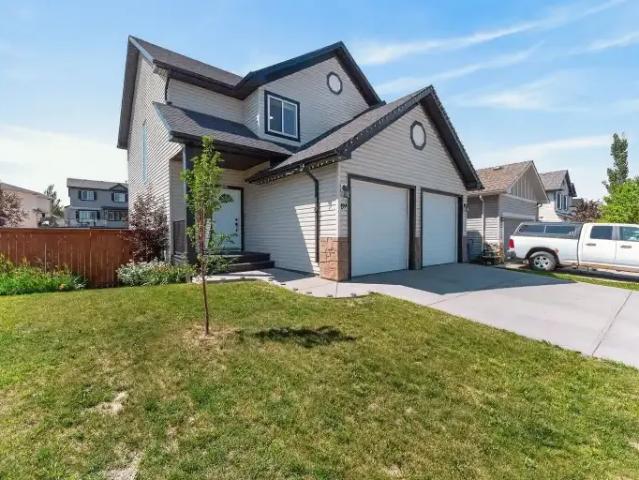 House for rent in Airdrie, Alberta