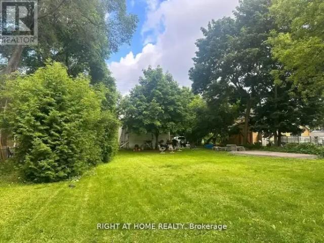 House for rent in Pickering Village, Ajax