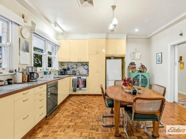 House for sale in Albury
