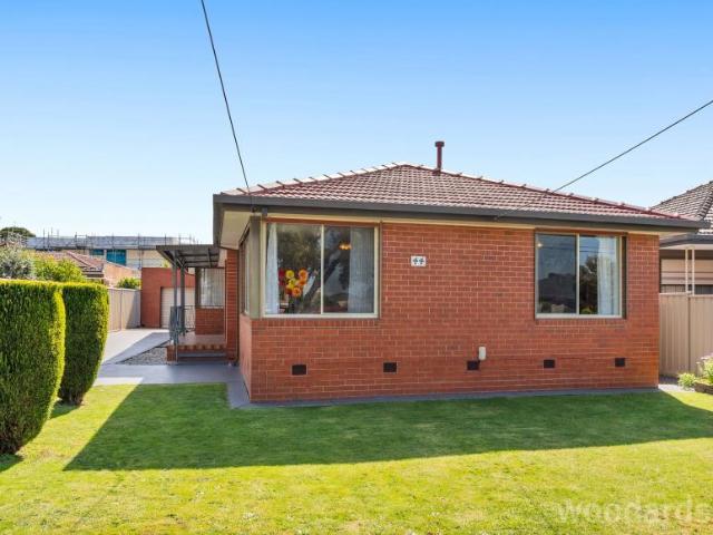 House for sale in Avondale Heights, Melbourne