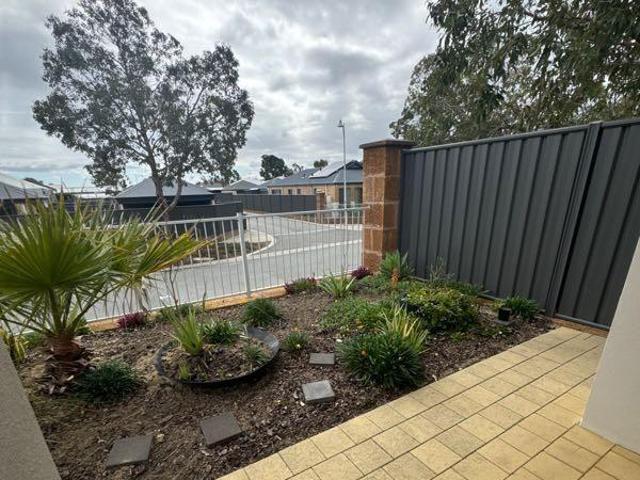 House for rent in Banksia Grove, City of Wanneroo