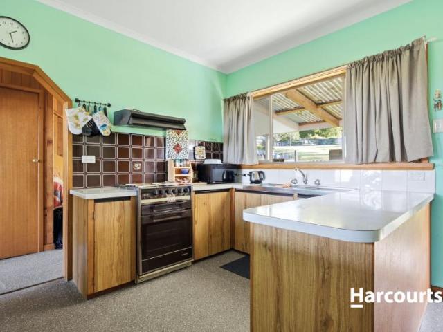 House for sale in Beauty Point, West Tamar