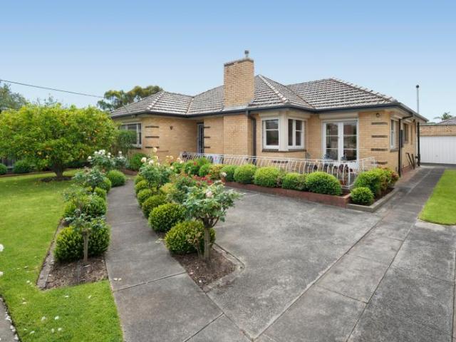 House for sale in Bentleigh East, Melbourne