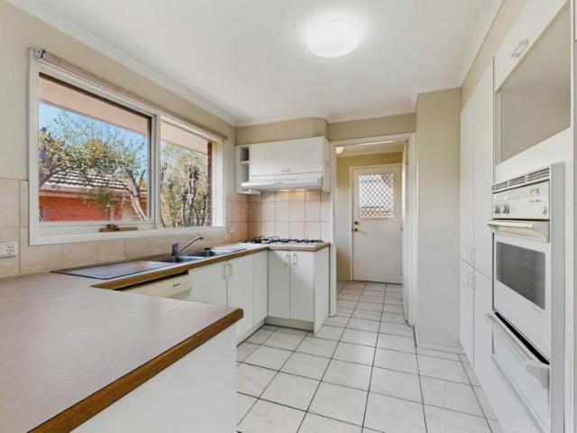 House for rent in Blackburn North, Melbourne