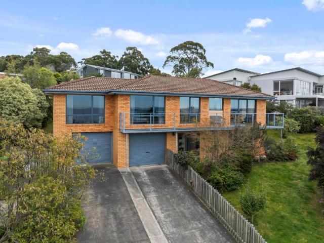 House for sale in Blackmans Bay, Hobart