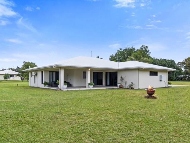 House for sale in Bramston Beach