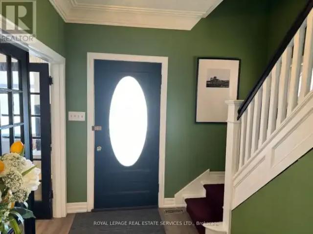 House for rent in Burlington, Ontario