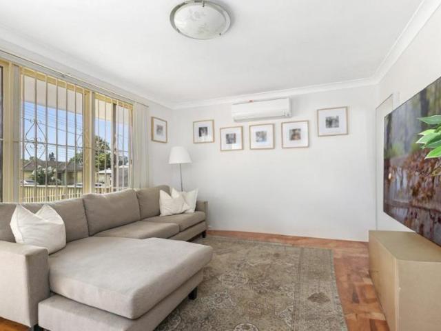 House for rent in Cabramatta West, New South Wales