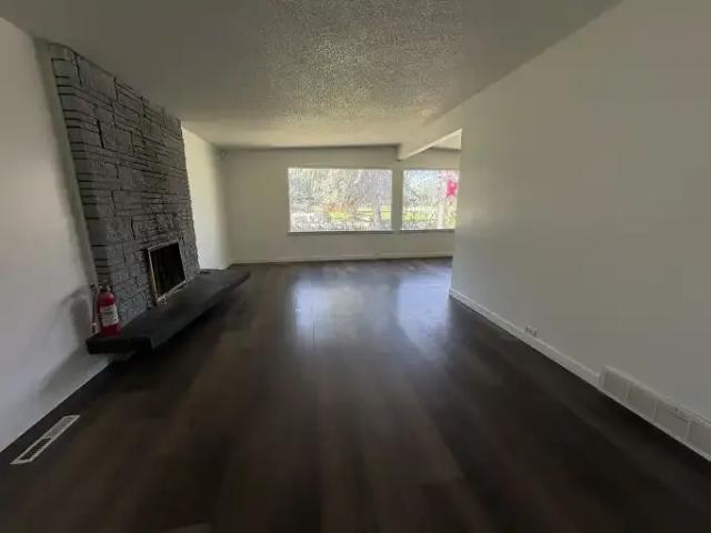 House for rent in Northwest, Alberta