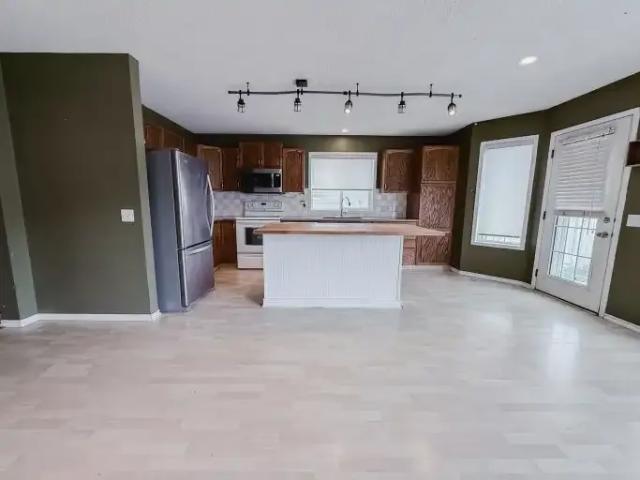 House for rent in Northwest, Alberta
