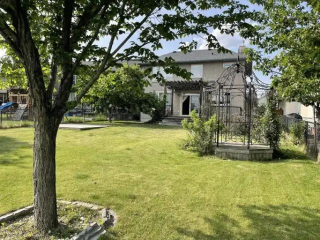 House for rent in Elgin, Calgary