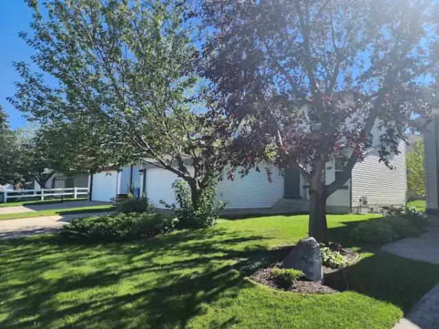 House for rent in Hidden Valley, Calgary
