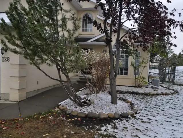 House for rent in Woodlands, Calgary