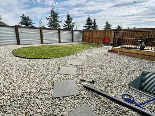 House for rent in Rangeview, Calgary
