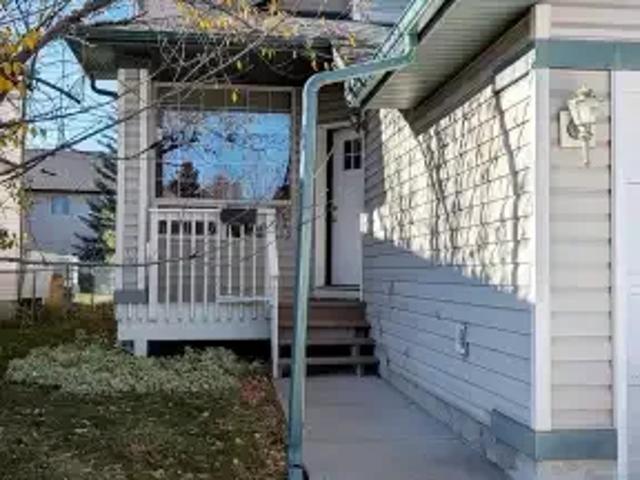 House for rent in Somerset, Calgary