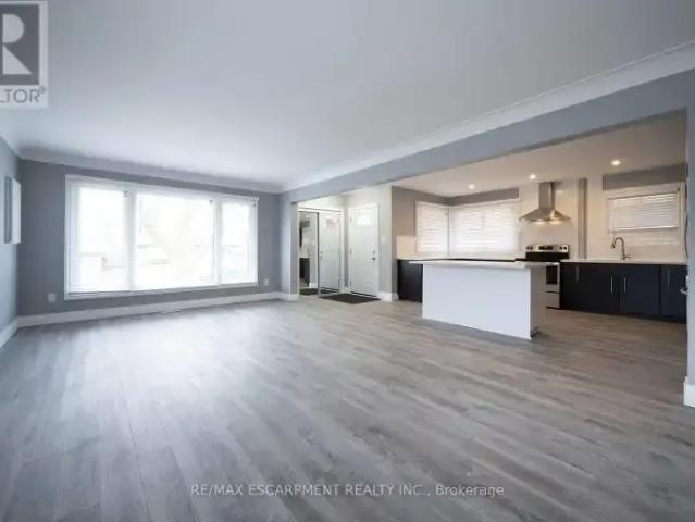 House for rent in Cambridge, Ontario
