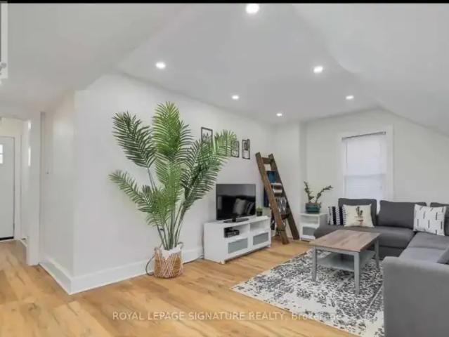 House for rent in Cambridge, Ontario