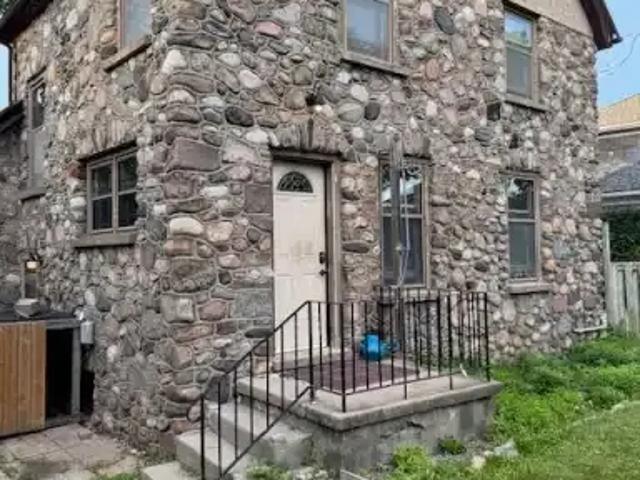 House for rent in Galt, Cambridge