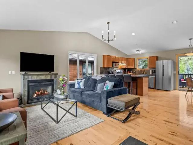 House for rent in Canmore, Alberta