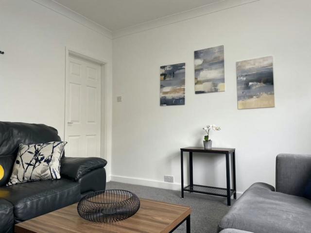House for rent in Heath Hayes and Wimblebury, Chadsmoor