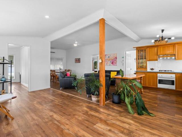 House for sale in Carina Heights, Greater Brisbane