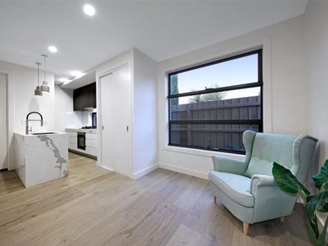 House for rent in Carnegie, Melbourne