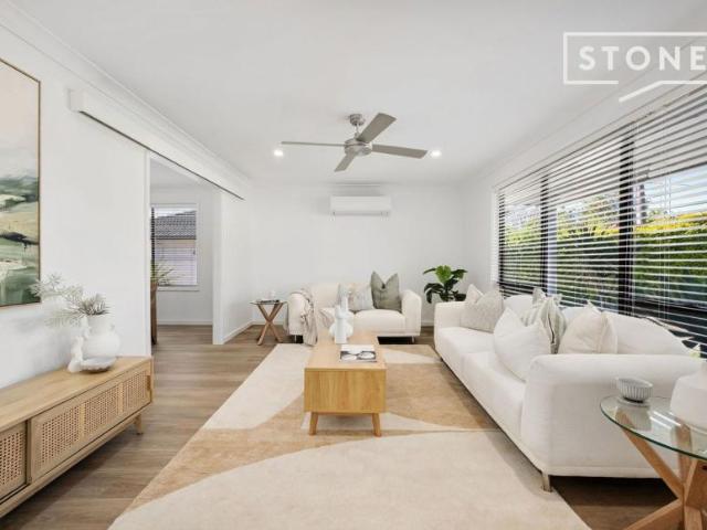 House for sale in Caves Beach, City of Lake Macquarie