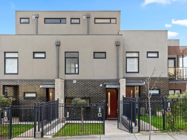 House for sale in Chadstone, Melbourne