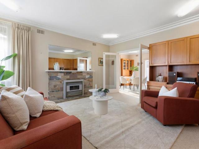 House for sale in Cheltenham, Melbourne
