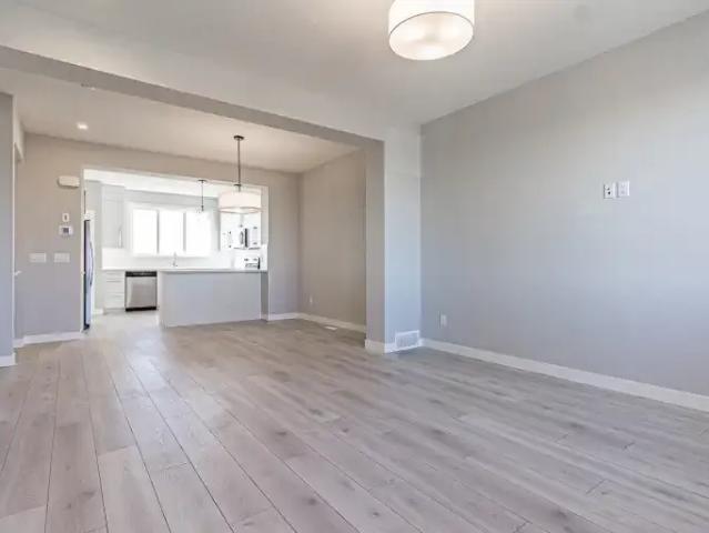 House for rent in Chestermere, Alberta