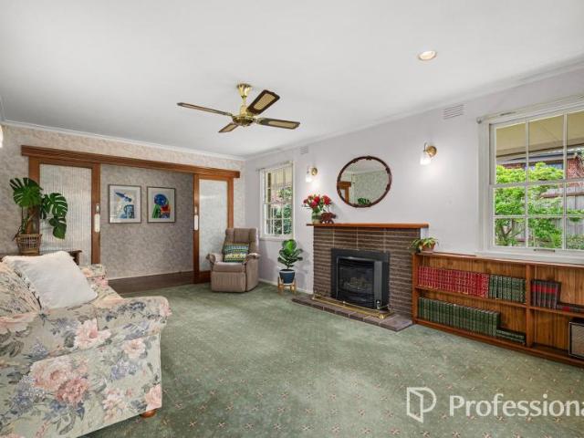 House for sale in Chirnside Park Country Club Estate, Melbourne