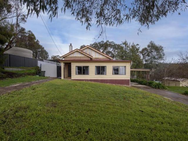House for sale in Clare, Clare and Gilbert Valleys Council
