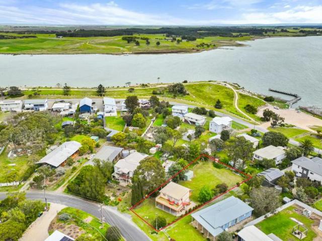 House for sale in Clayton Bay, Alexandrina Council
