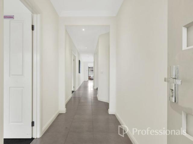 House for sale in Highlands, Melbourne