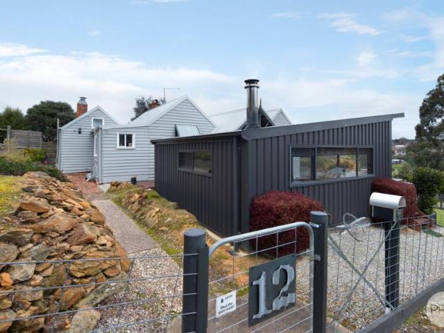 House for sale in Creswick, Shire of Hepburn