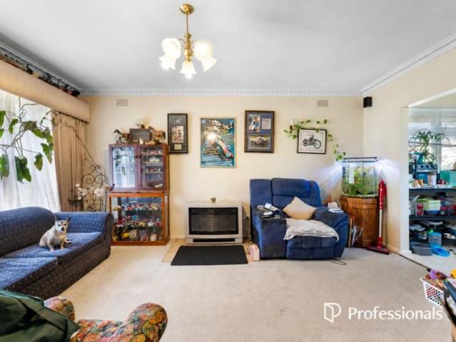 House for sale in Dandenong North, Melbourne