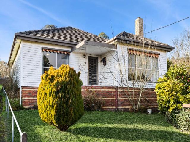 House for sale in Daylesford, Victoria