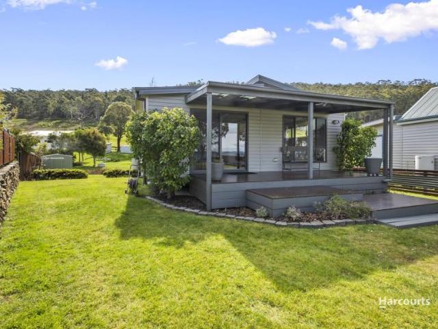 House for sale in Dover, Huon Valley