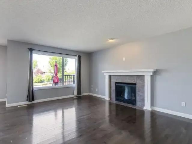 House for rent in Wedgewood, Alberta