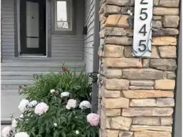House for rent in Wedgewood, Alberta
