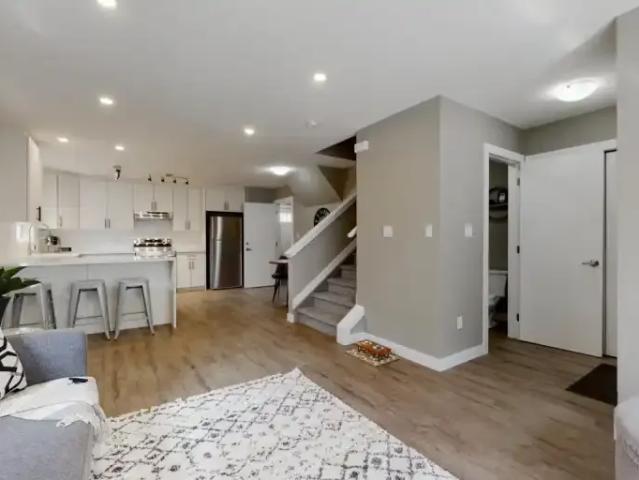 House for rent in Wedgewood, Alberta