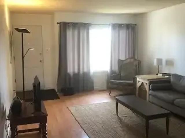 House for rent in Wedgewood, Alberta