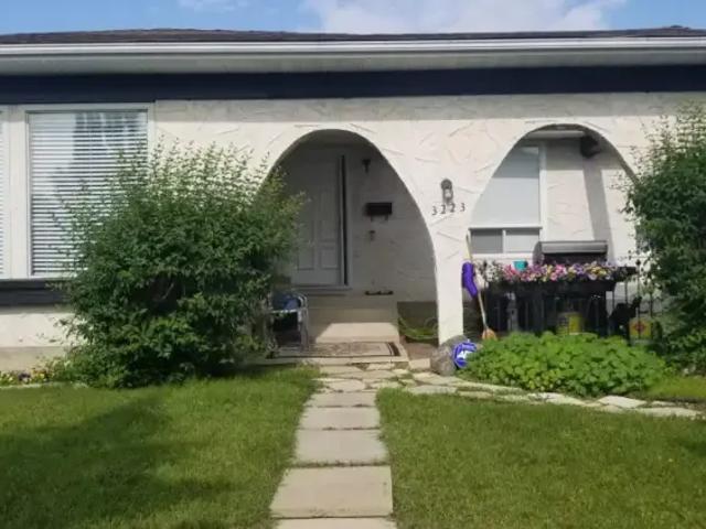 House for rent in Wedgewood, Alberta