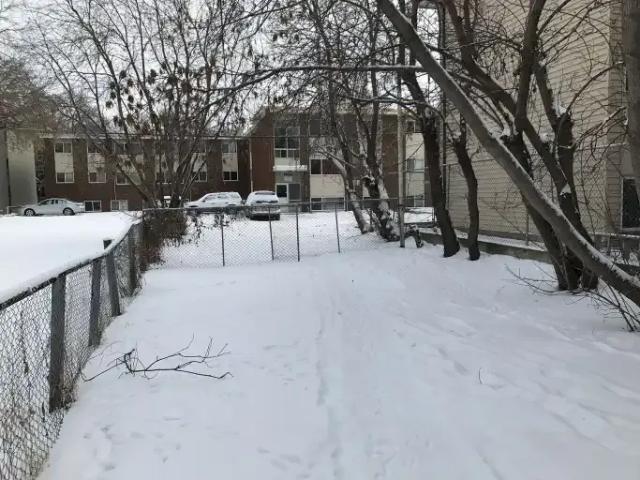 House for rent in Wedgewood, Alberta