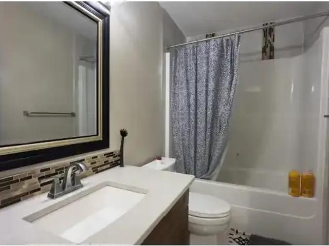 House for rent in Wedgewood, Alberta