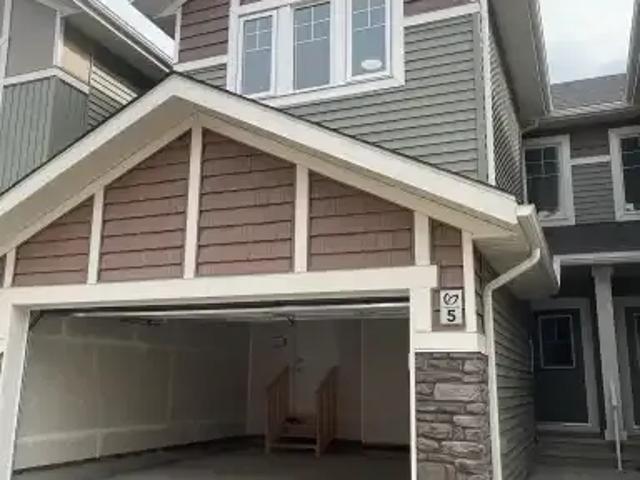 House for rent in Wedgewood, Alberta