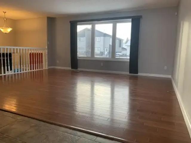 House for rent in Wedgewood, Alberta