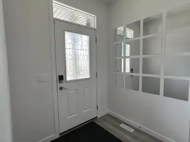 House for rent in Wedgewood, Alberta